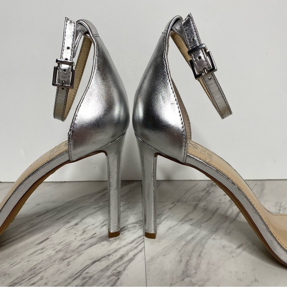 Vince Camuto Lauralie Silver Leather Ankle Strap Heeled Sandal 8M - Picture 8 of 13